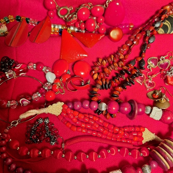 Lot RED Fashion Jewelry Necklaces Bracelets Earrings Rings Brooch Primary Colors - Picture 7 of 14